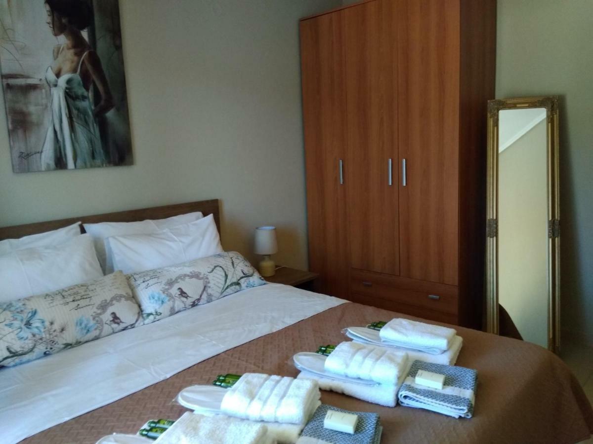 Iris Deluxe Suites 1 Kavala Extérieur photo