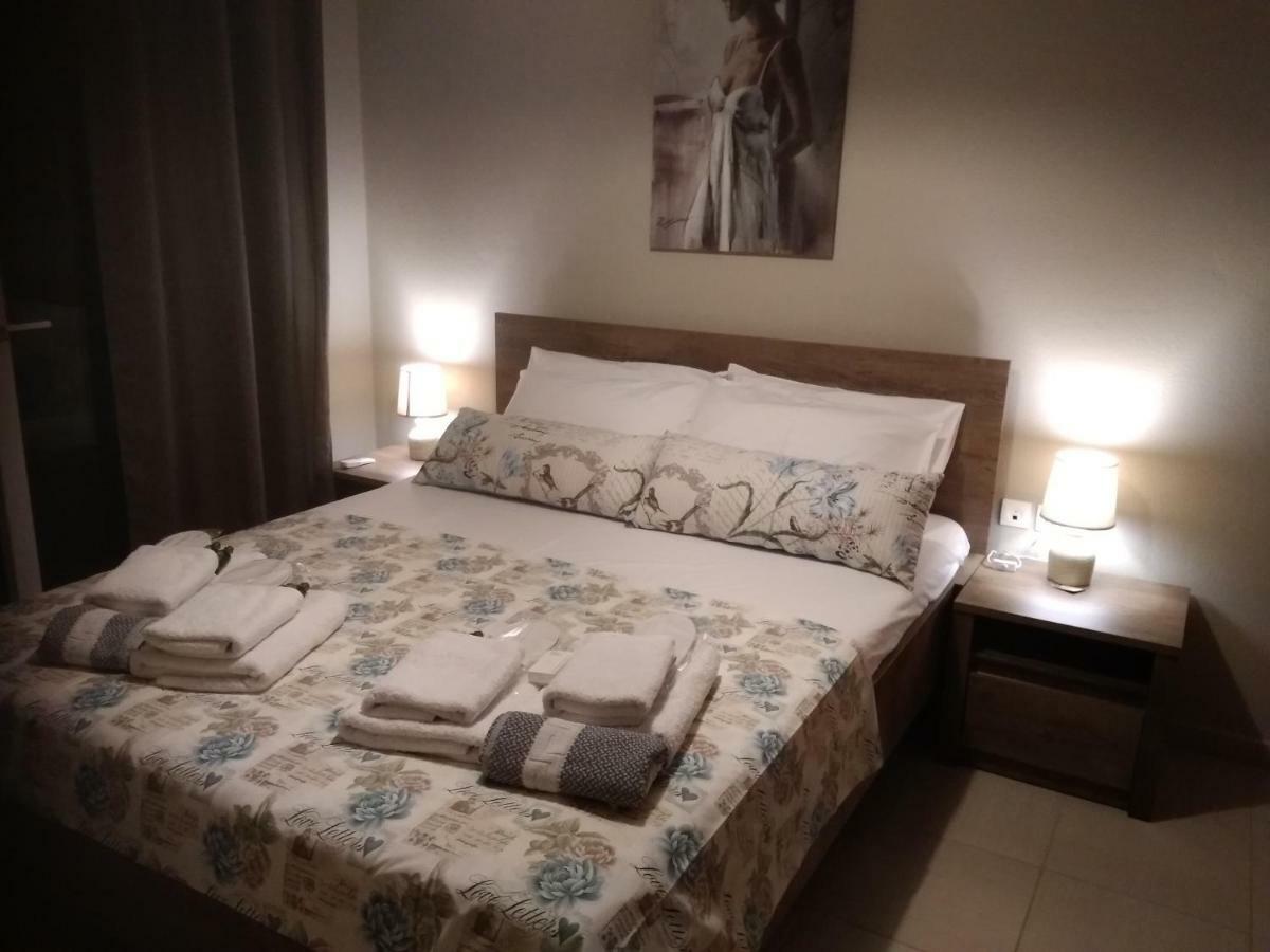 Iris Deluxe Suites 1 Kavala Extérieur photo