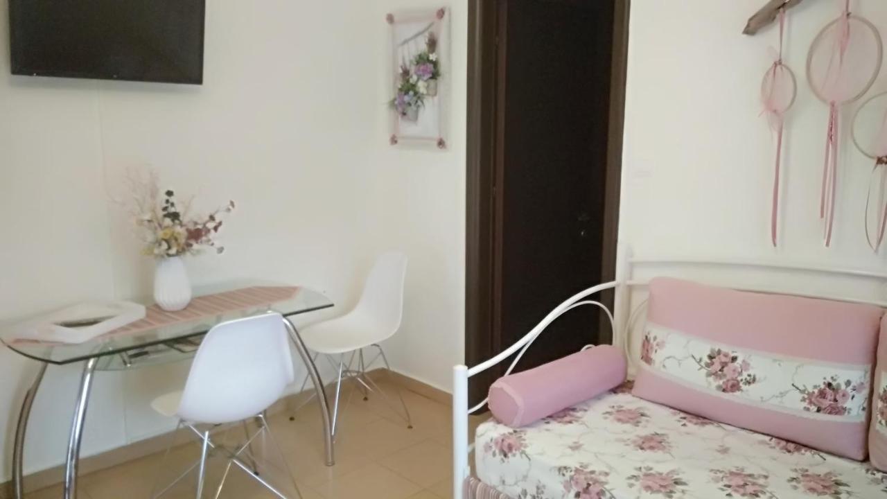 Iris Deluxe Suites 1 Kavala Extérieur photo